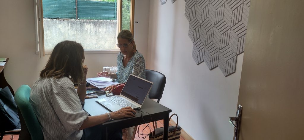 Cours d’anglais en tête-à-tête chez Alpha Langues à Lons